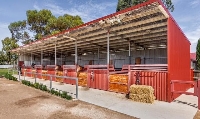 Lake Racing secures stables